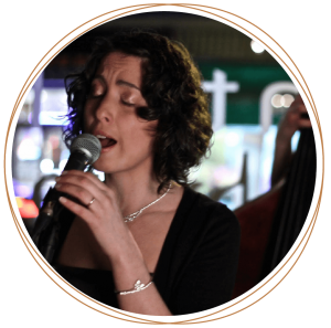 zoey wren musical background