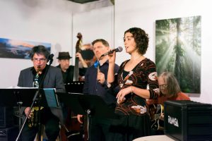zoey wren music